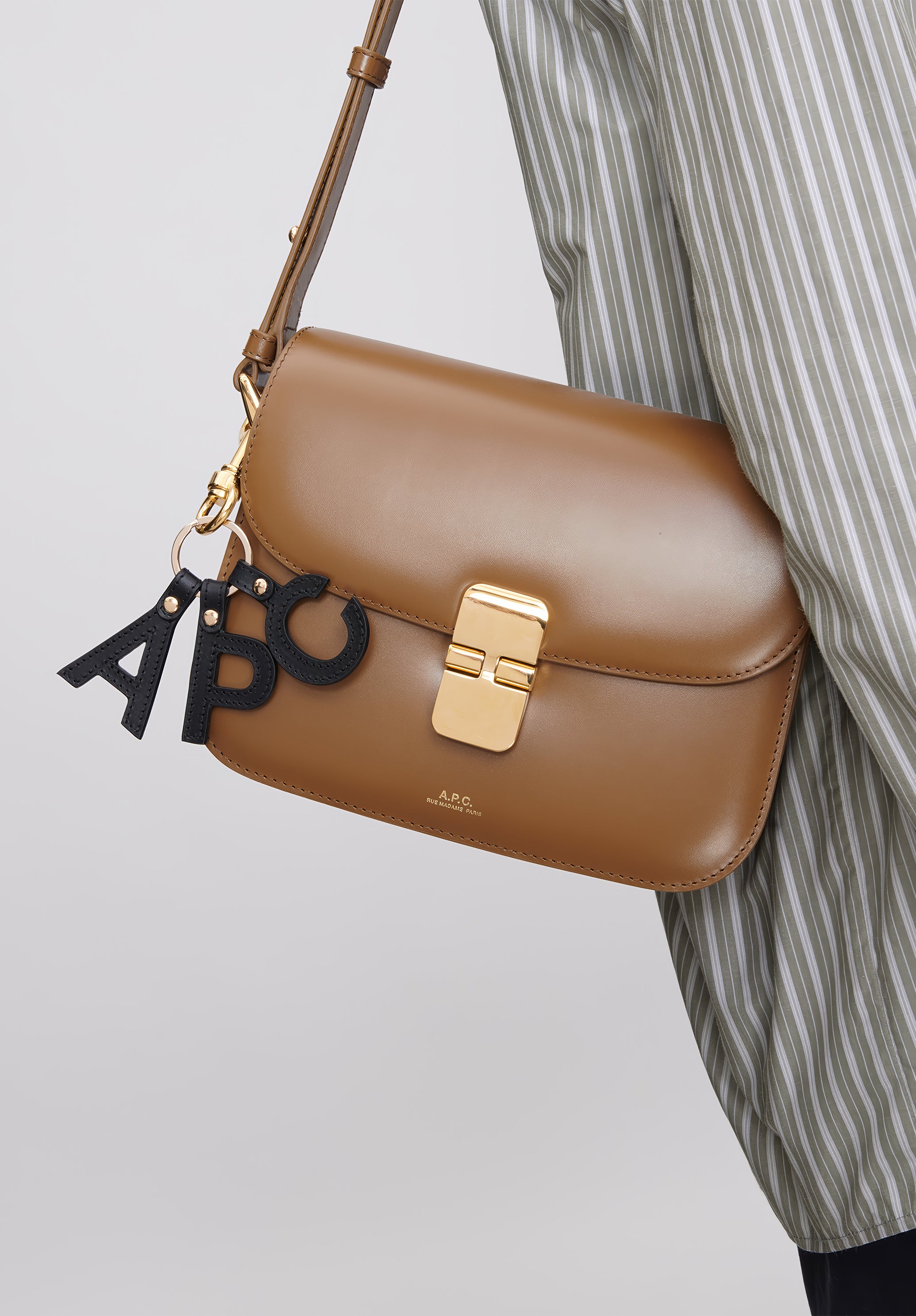 Lettres A.P.C. keychain - 1