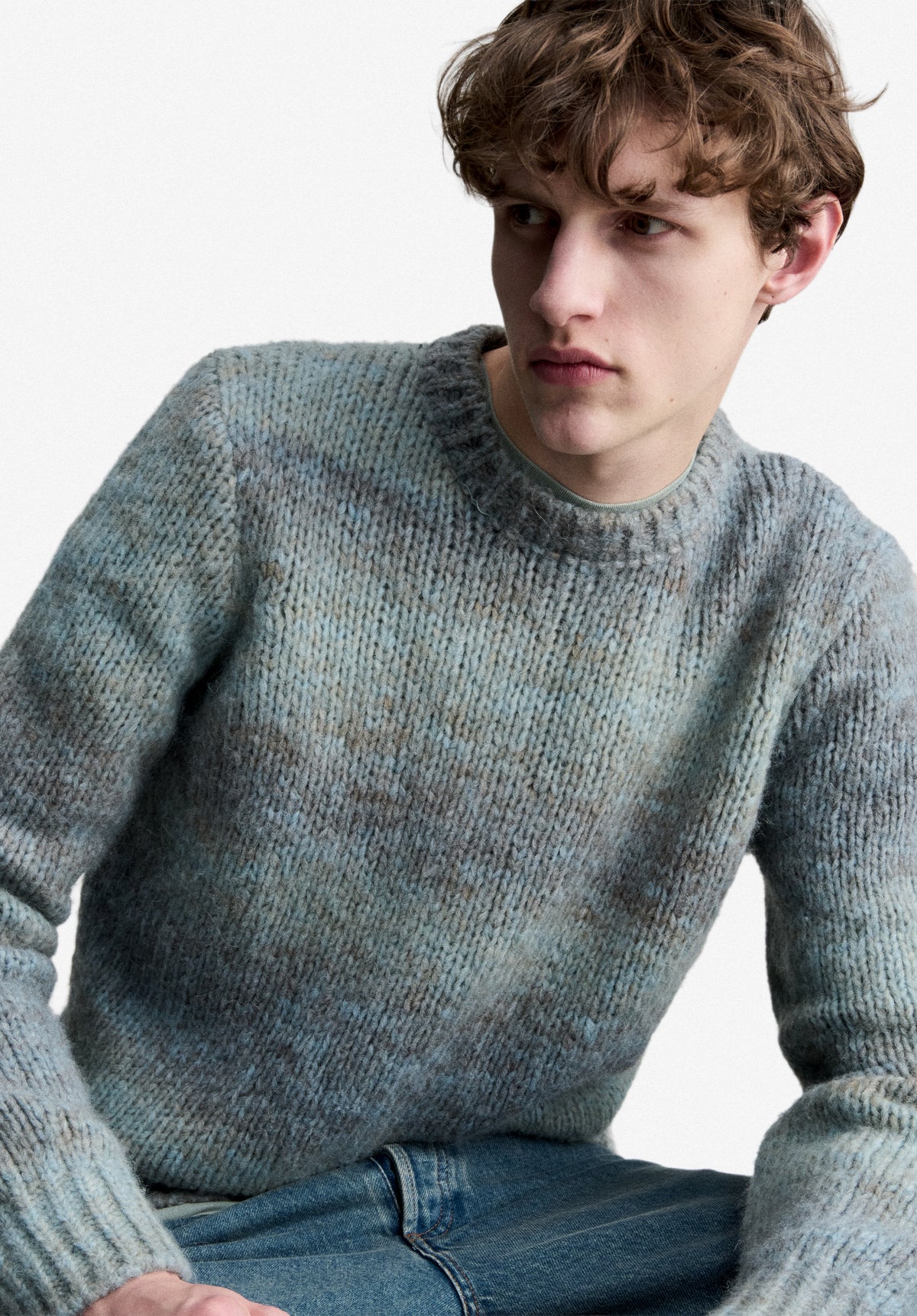 Loose-fit heather khaki and brick red sweater - 3