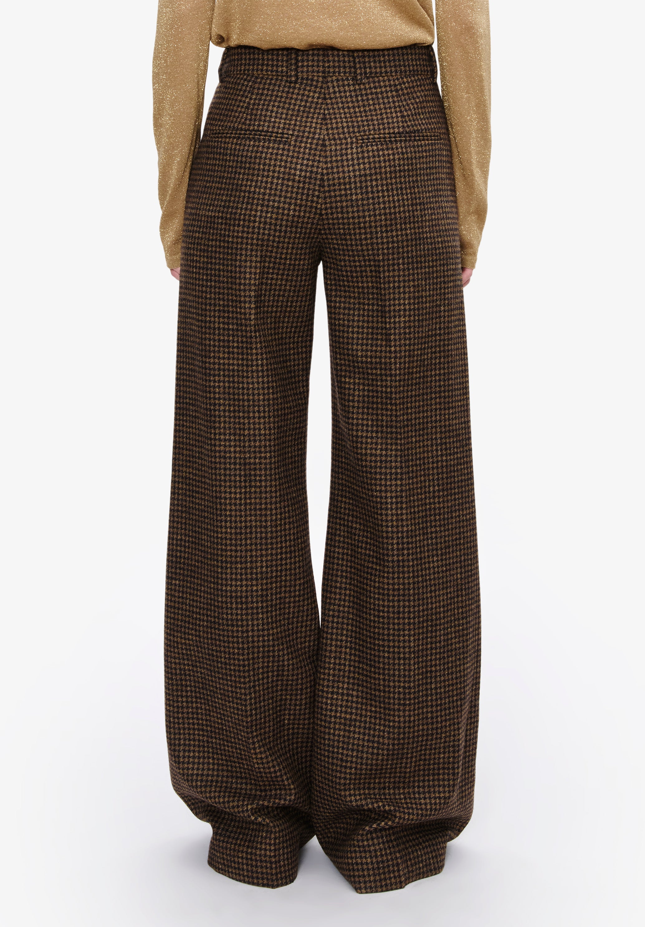 Straight-leg houndstooth trousers with permanent crease - 5